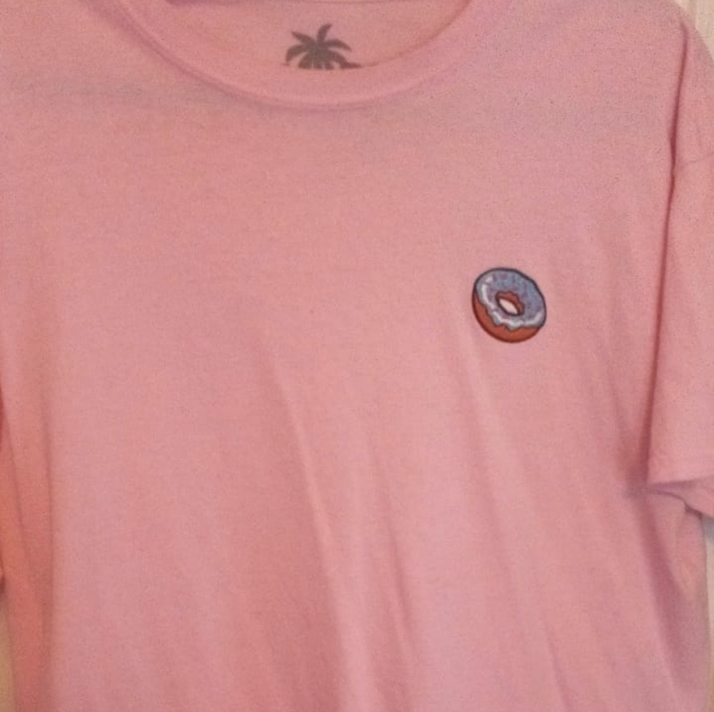 VIBES light pink t-shirt with donut embroidered